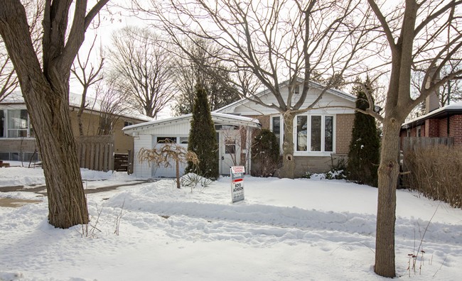 3 Scotchdale Avenue - Scarborough Ontario - Toronto - Eglington East - Woburn / Cedarbrae Area.